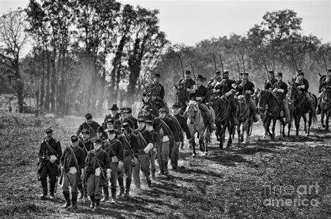 Federal Cavalry Photograph By Alan Crosthwaite