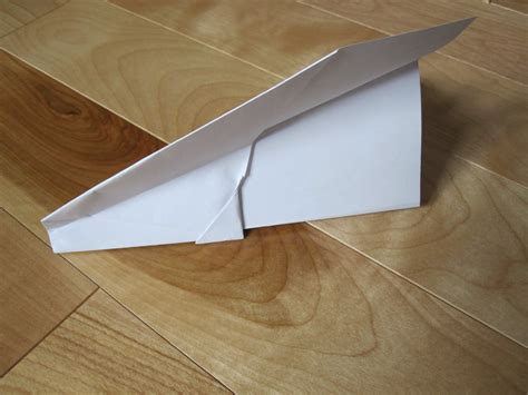 Paper Airplane The Nakamura Lock 4 Steps Instructables