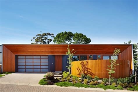 An Adelaide Pavilion House Designed By Hand Double Storey House