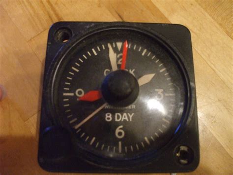 Flight Instruments Clock
