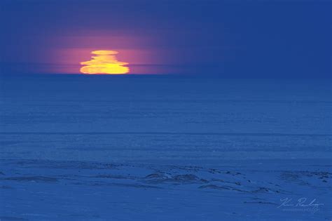 Moonrise Over Arctic Ocean Todays Image Earthsky