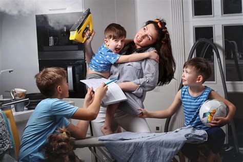 ¡número Clave Estudio Revela Por Qué Las Mamás Con 3 Hijos Presentan