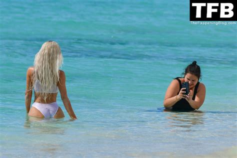Kim Kardashian Shows Off Her Sexy Figure In A White Bikini During An Idyllic Getaway To Turks