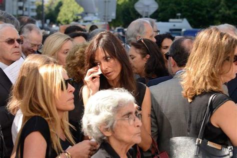 Funeral De Maria Barroso