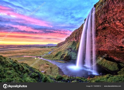Seljalandfoss Waterfall At Sunset Iceland — Stock Photo