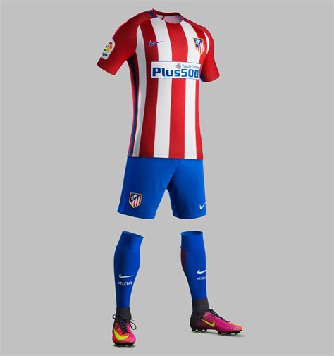 Shop new atletico madrid kits in home, away and third atletico madrid shirt styles online at shop.atleticodemadrid.com. Atletico Madrid, ecco le maglie 2016-2017: il club celebra ...