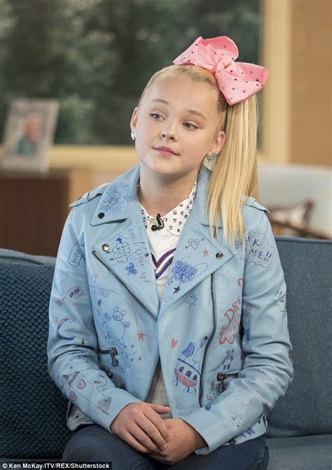 Nickalive Nickelodeon Star Jojo Siwa Opens Up About Cyber Bullying On Itv S This Morning