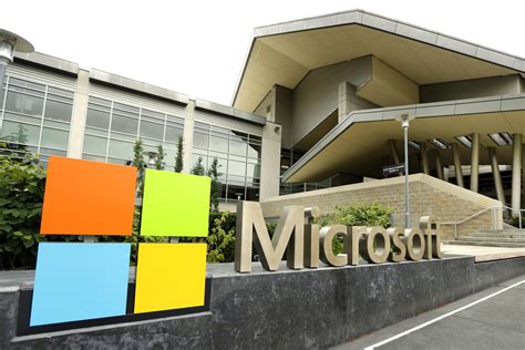 Microsoft Employees Slated To Return To Redmond Campus 1170 Kpug Am