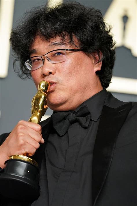 In honor of parasite's hulu debut, we are republishing this piece that originally ran in february. Bong Joon-ho's Response to His Oscar Win Is Exactly What ...