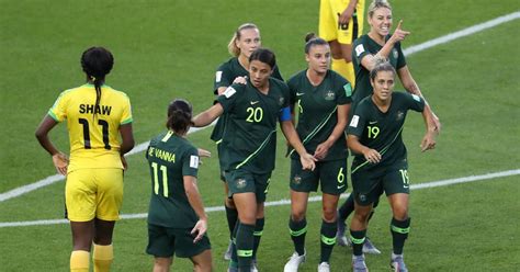 Women S World Cup 2019 Sam Kerr Scores Four To Book Australia S Last 16 Place Sporting News