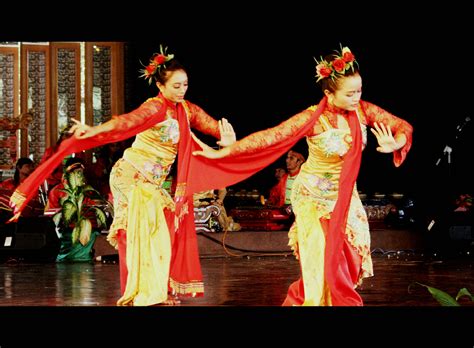 Check spelling or type a new query. analisis Tari Jaipong tarian tradisional dari Jawa Barat ...