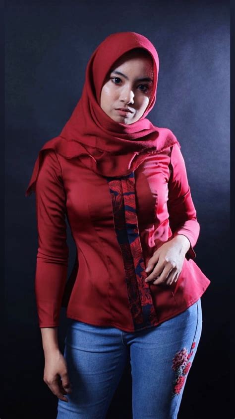 Pin By Kzo N On Babe 2 Girl Hijab Muslim Women Fashion Muslim Fashion Hijab