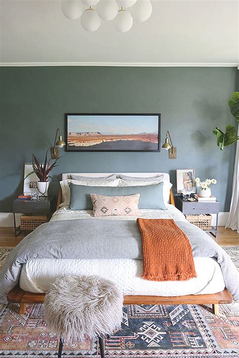 30 Dark Green Bedroom Ideas