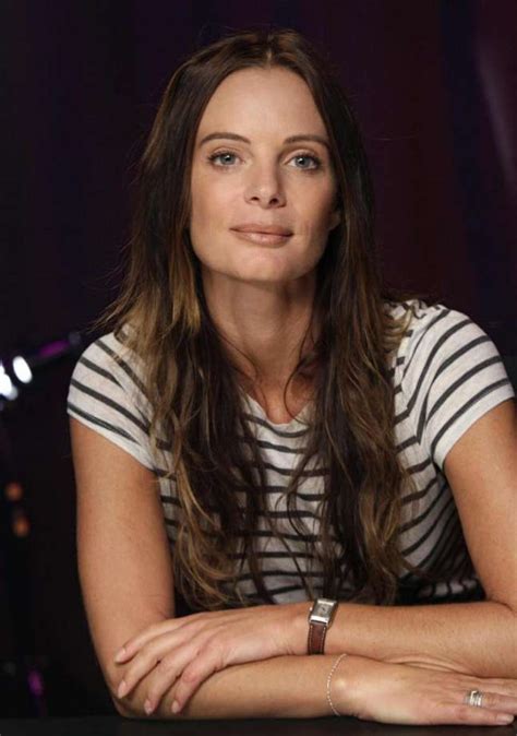 A View From The Beach Rule 5 Saturday Burn Notice S Gabrielle Anwar