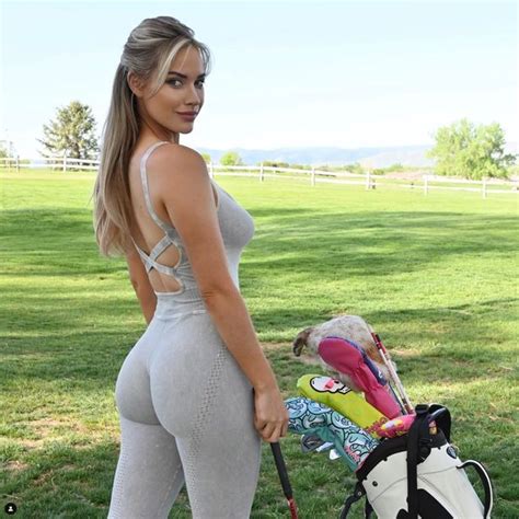 Paige Spiranac Responds To Crazy Rumours About Whether She S Dating Tom Brady Daily Star