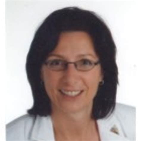 Für den inhalt verantwortliche person: Rosi Hofheinz - HR Business Partner - Allianz Managed ...