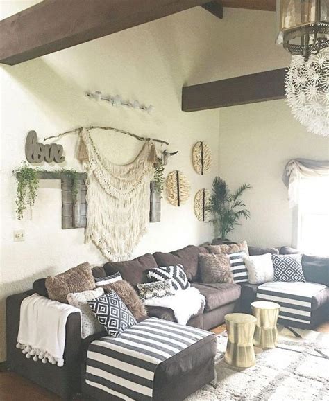 30 Cozy Bohemian Farmhouse Decorating Ideas For Living Room In 2020