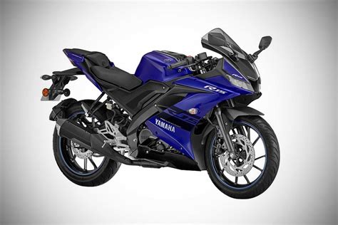 Also read yamaha r15 v3 review. Yamaha YZF-R15 V 3.0 Launched in India at the Auto Expo 2018 - AUTOBICS