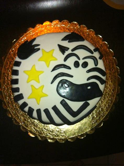 Cristiano ronaldo juventus cake topper edible personalised 8 round birthday cake topper decoration. Juventus - Cake Design | Torte di compleanno, Torte e ...