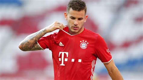 Lucas hernández previous match for bayern münchen was against sc freiburg in bundesliga, and the match ended with if lucas hernández is going to be in bayern münchen lineup, it will be confirmed. Hernandez, PSG, Aurier, Bale, Real : les 9 infos mercato ...