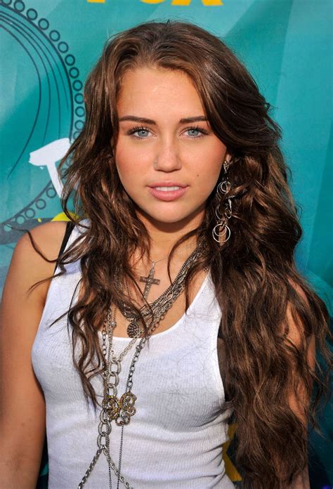 Miley Cyrus Hair Old Miley Cyrus Miley Cyrus Brown Hair