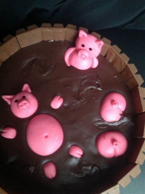 Pigs In Mud Cake With Chocolate And Cream Filling