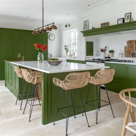 Green Kitchens 29 Inspiring Green Kitchen Ideas