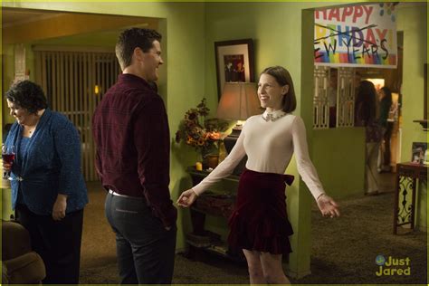 Eden Sher S Sue Heck Centered Middle Spinoff Series Gets Pilot Production Commitment Photo