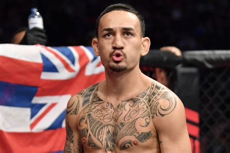 Winner of 14 straight in the featherweight division, ufc featherweight champion max blessed holloway owned the featherweight crown since december 2016. Макс Холлоуэй о возможном реванше с Конором Макгрегором ...