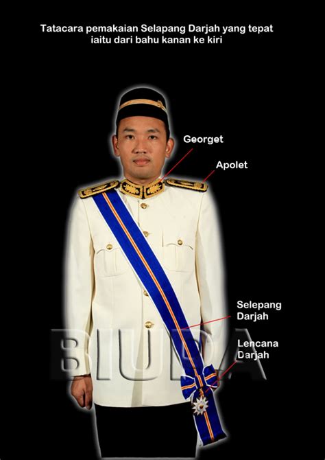 Kod Pakaian Ke Majlis Perasmian Dewan Negeri Johor Oleh Sultan Johor