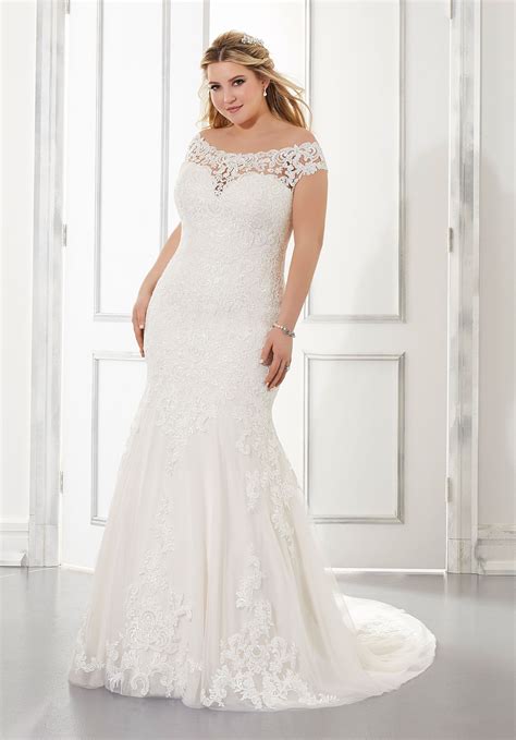 The wedding dress shop at jcpenney is filled with gorgeous and affordable gowns that will have you looking positively radiant. Jcpenney Wedding Dresses Plus Size / Jcpenney Formal ...