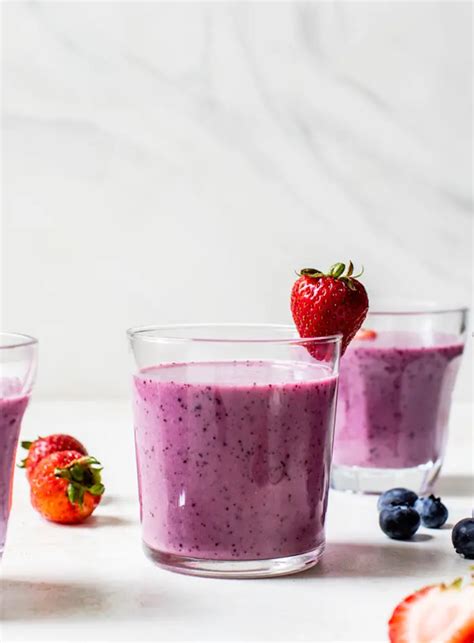 Strawberry Blueberry Smoothie The Almond Eater