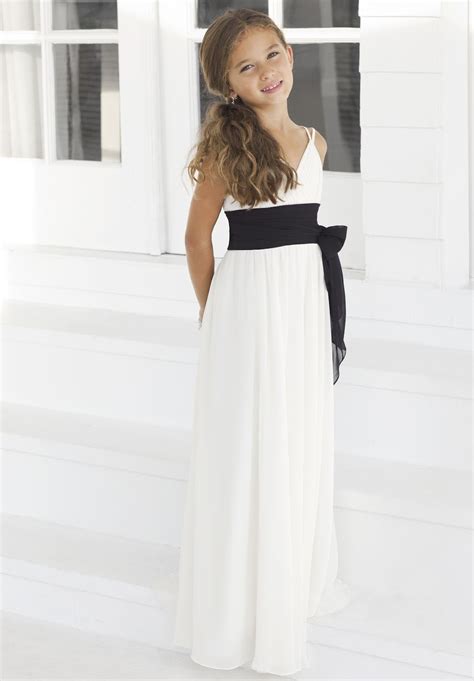 Sleek and modern, black bridesmaid dresses are one of the most unexpected wedding trends in recent years. WhiteAzalea Junior Dresses: White Junior Bridesmaid ...