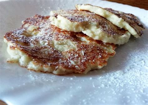 La ricetta dei pancake americani è una di quelle ricette da provare almeno una volta nella vita. Dolci leggeri: pancakes al cocco, facili e light! | Le ...
