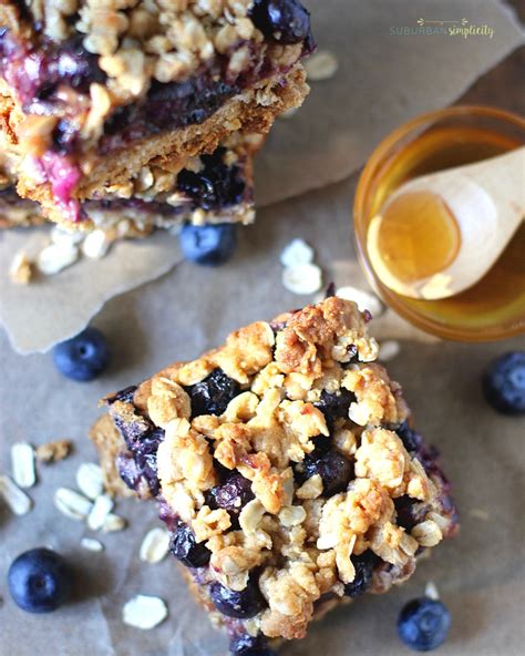 How to cook oatmeal and have a different breakfast everyday… from the moment i decided to start my journey towards a healthy lifestyle, about four years ago, breakfast has become my obsession (in a positive way, obviously). Easy Oatmeal Bars | Homemade Oatmeal Bar Recipes