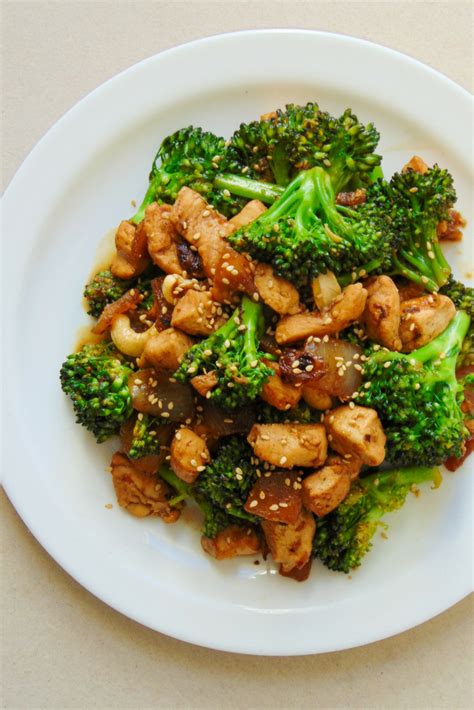 Y muchas otras recetas de cocina. Pollo con brócoli y salsa de soja | Receta | Comida ...