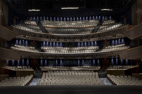The Samsung Performing Arts Theater Opens In Circuit Makati
