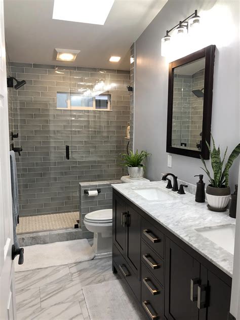 21 Bathroom Remodel Ideas The Latest Modern Design Bathroom Tile Designs Bathroom Layout
