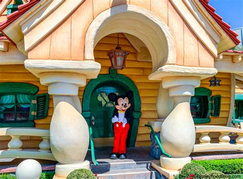 Breaking Mickeys Toontown Will Close And Be Reimagined In Disneyland