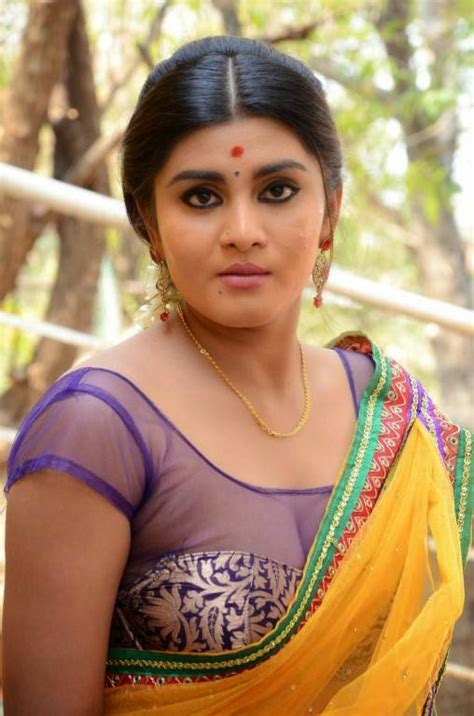 telugu latest actress harini navel show in saree at production no 4 opening picture kerala hot