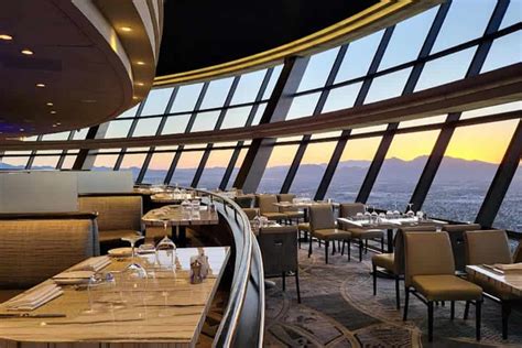 Top Of The World Las Vegas Menu View And Tips