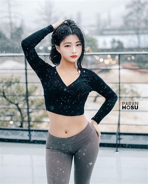 파란호수 Paranhosu • Fotos E Vídeos Do Instagram Foto E Video Instagram Fotos