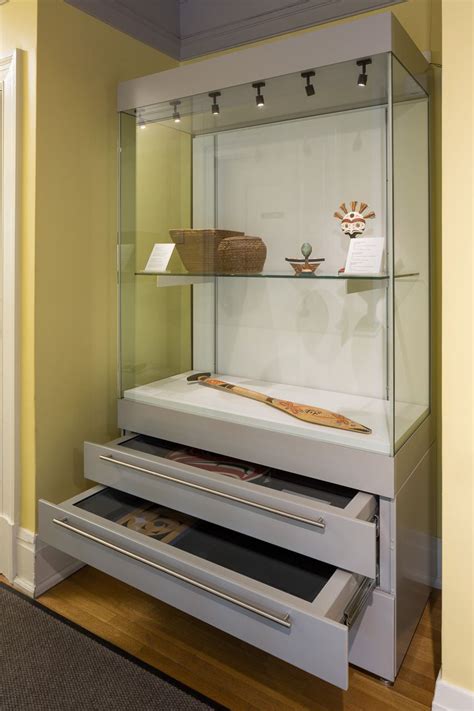 Zone Display Cases Products Freestanding Cases Museum Quality