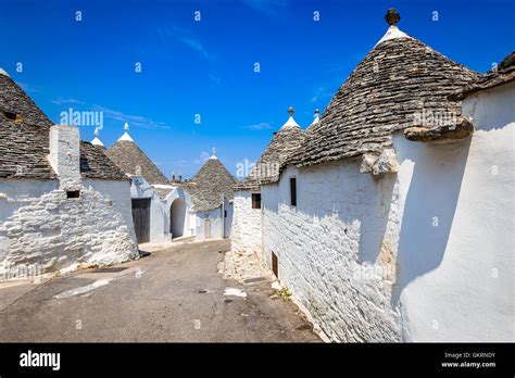 Alberobello Italy Puglia Unique Trulli Houses With Conical Roofs
