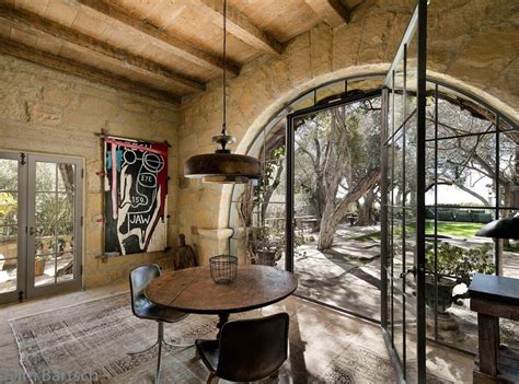 See inside the house ellen degeneres just bought for the second time. 5 Things We Learned from Ellen DeGeneres's Home Decor | E ...