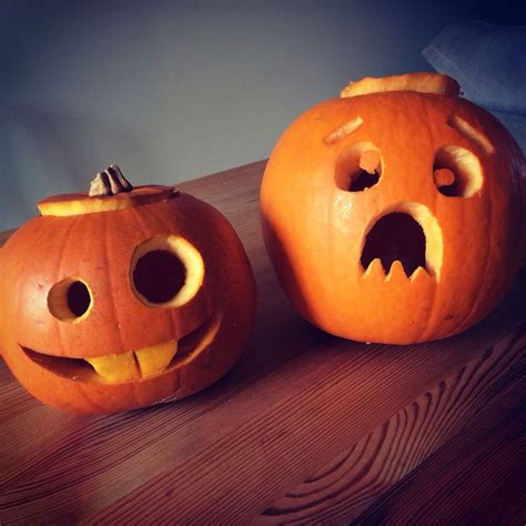 goofy and shocked pumpkins 🎃 halloween fun pumpkin halloween decorations halloween pumpkin