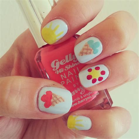 Snazzy Summer Nails Art 2014-2015http://nails-side.blogspot.com/
