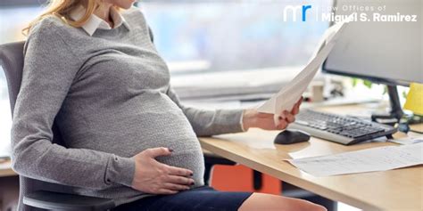 los angeles pregnancy discrimination lawyer free consultation