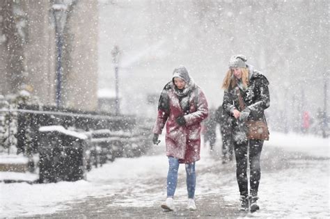Winter Weather Uk El Nino Set To Spark Months Of Snow In