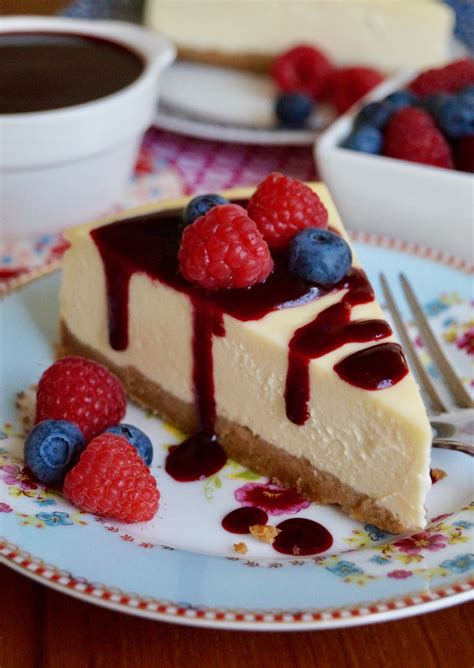 Yes, we all know cheesecake is the best but it's also a struggle to make. New York Cheesecake with Mixed Berry Coulis | Berry coulis ...